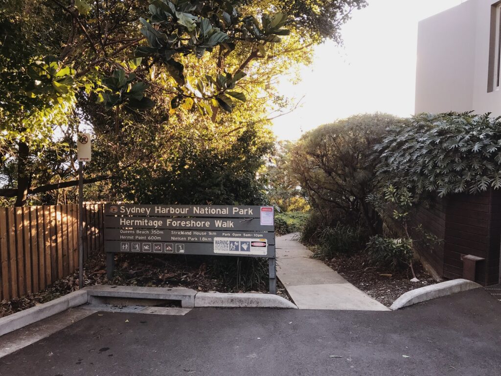 Entrance to Foreshore Hermitage Walk